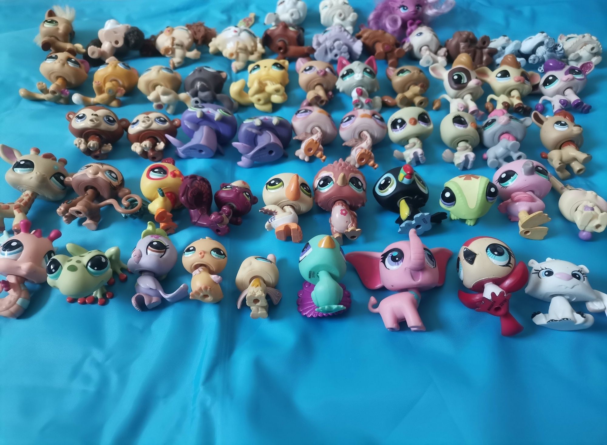 Citiți descrierea de mai jos Figurine Littlest Pet Shop Lps Hasbro