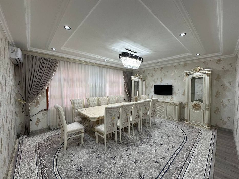 Квартира в районе Гагарина в ремонтом заходи и живи.