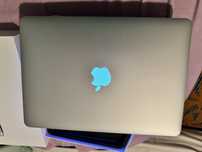MacBook Air 2017 i 5.  13 Inch. 8Gb Rom/128gb. 1600Mhz
