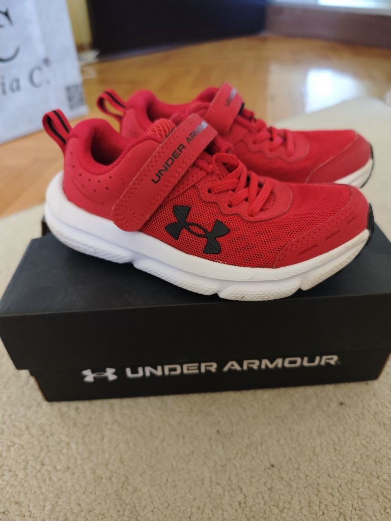Детски маратонки UNDER ARMOUR