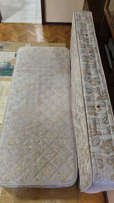 Два броя Матраци