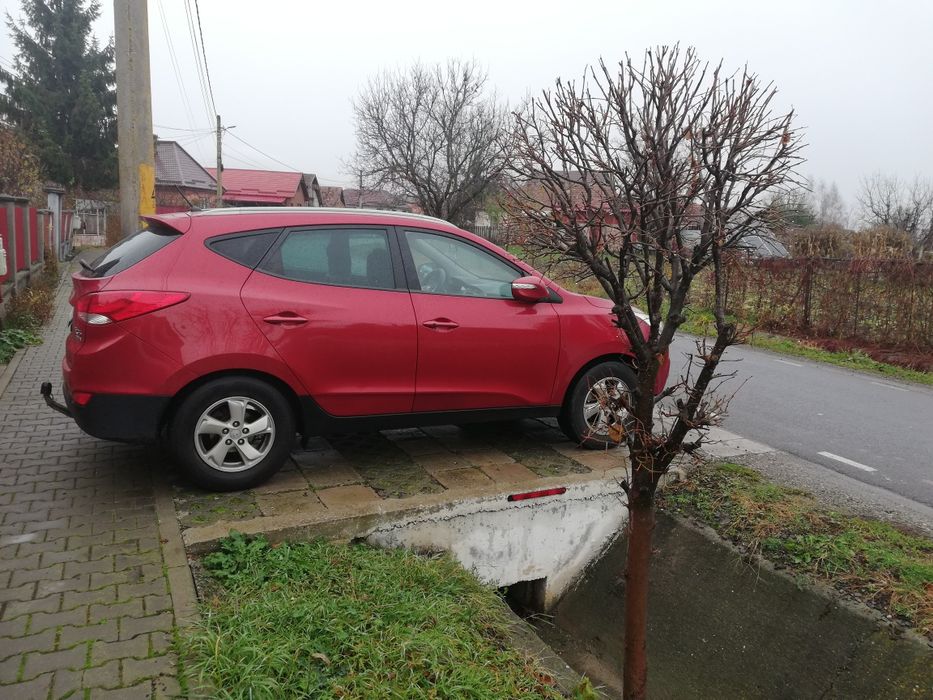 HYUNDAI IX35 / 1.7 116cai/2011