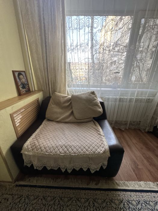 Кресло- кровать, трансформируется в односпальное полноценное место