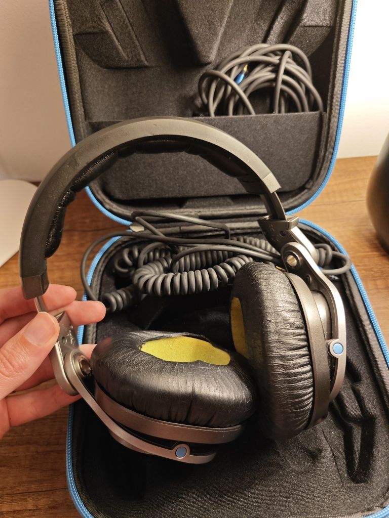 Casti Sennheiser HD8 DJ