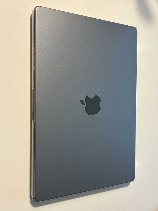 MacBook Pro M1 14 Inch