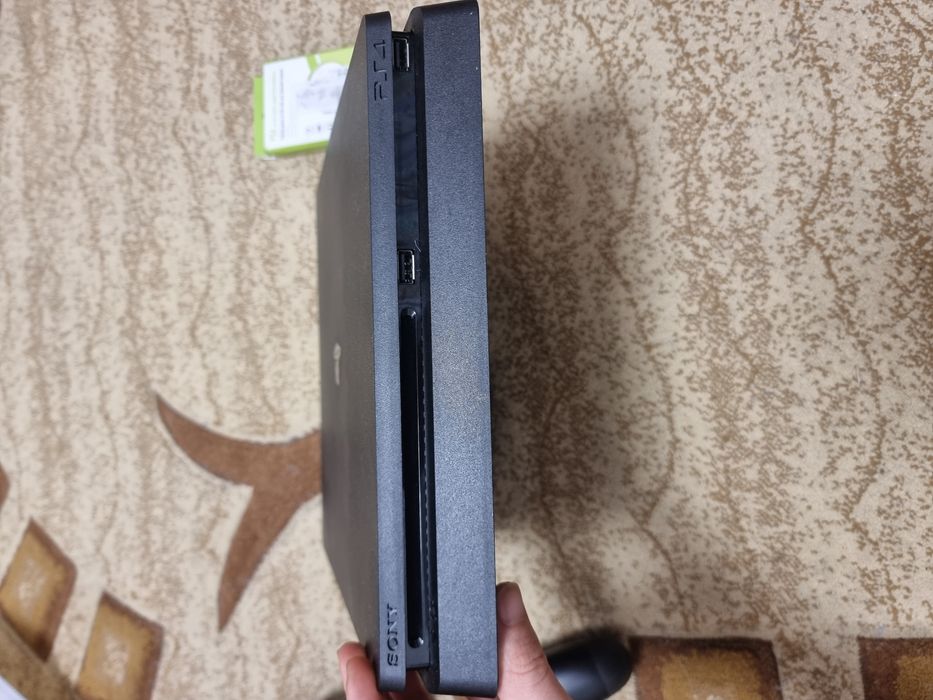 Ps4+ 2 manete + adaptor bluetooth