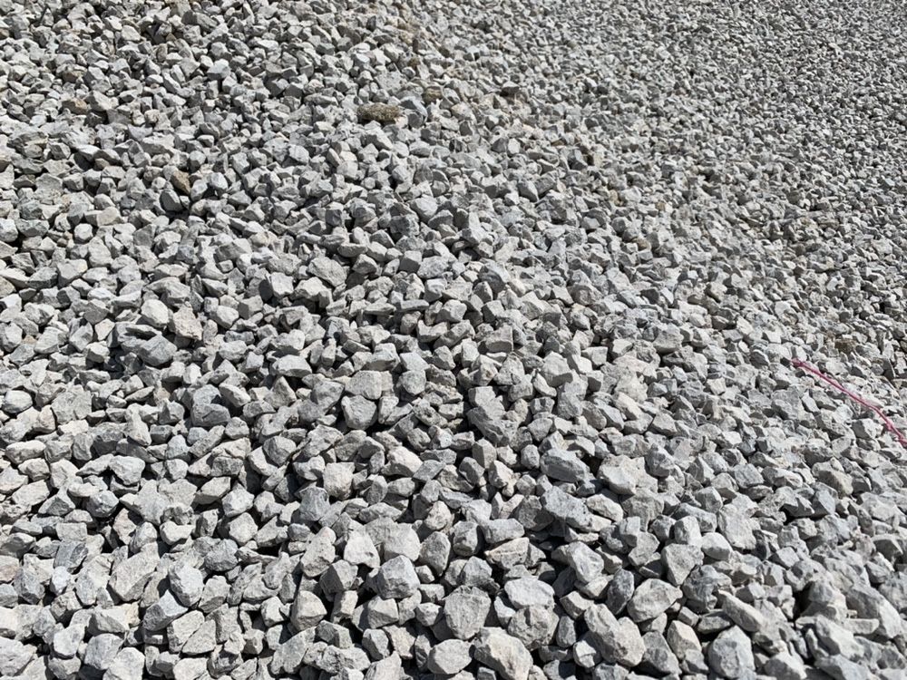 Доставка на Пясък,чакъл,трошен камък,сипица,дренажен камък,Скална маса