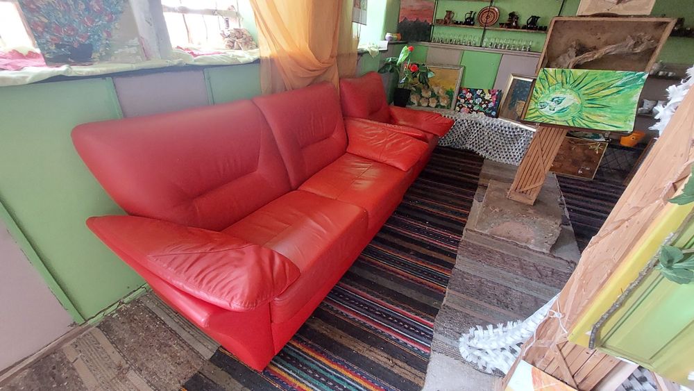 Кресло и Диван две спальни, червена кожа