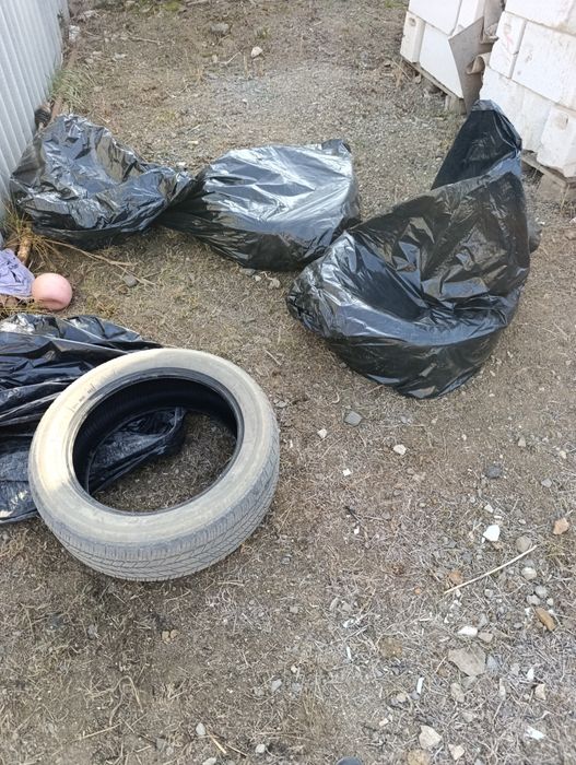 Шины R 17 в хорошем состоянии