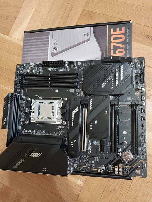 Ryzen 7 7800X3D + MSI X670E Tomahawk Wi-Fi, АМ5