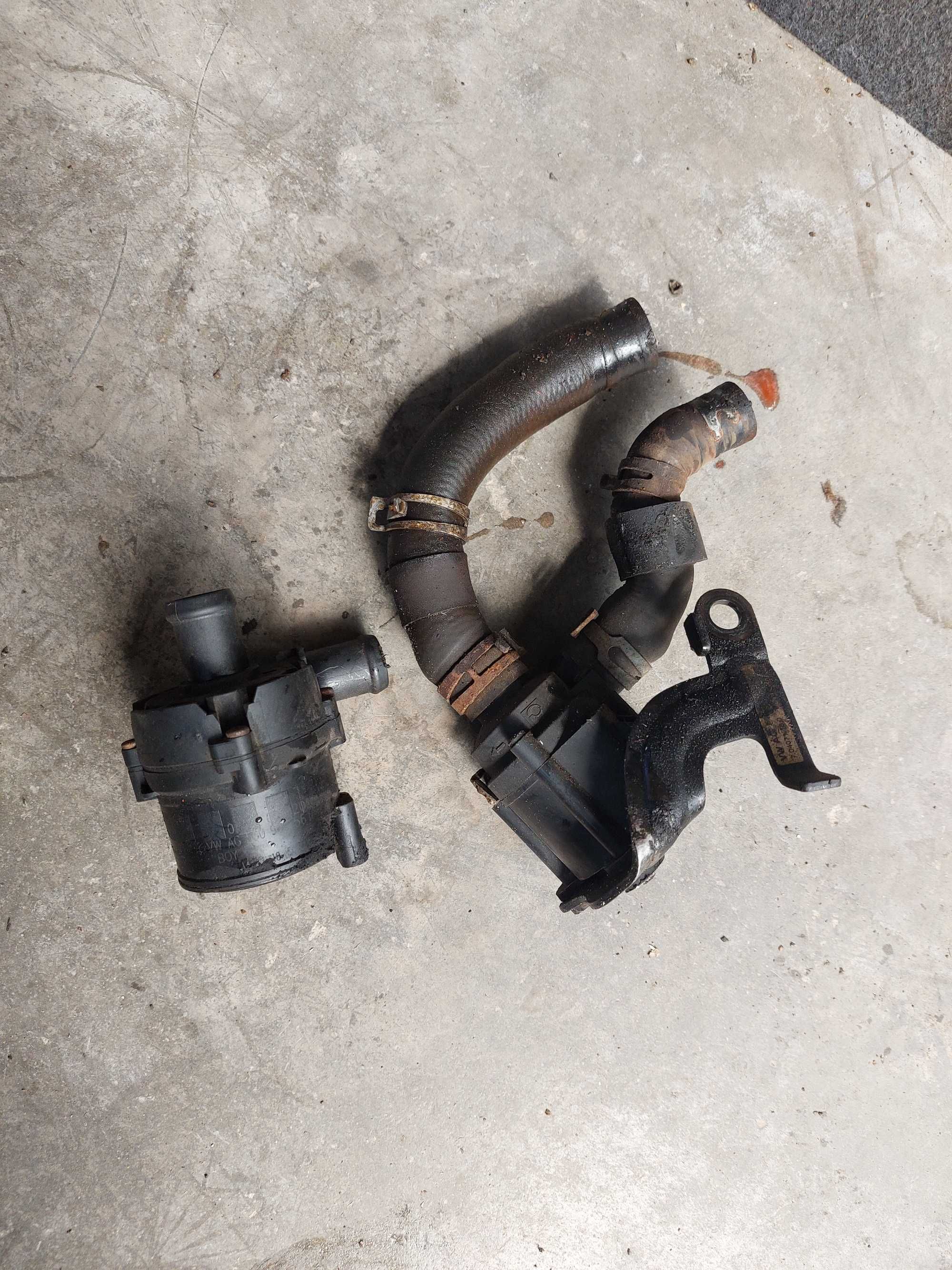 Pompa recirculare apa Octavia 3/Golf 7/Leon 3/Audi A3 8V 1.6tdi/2.0tdi