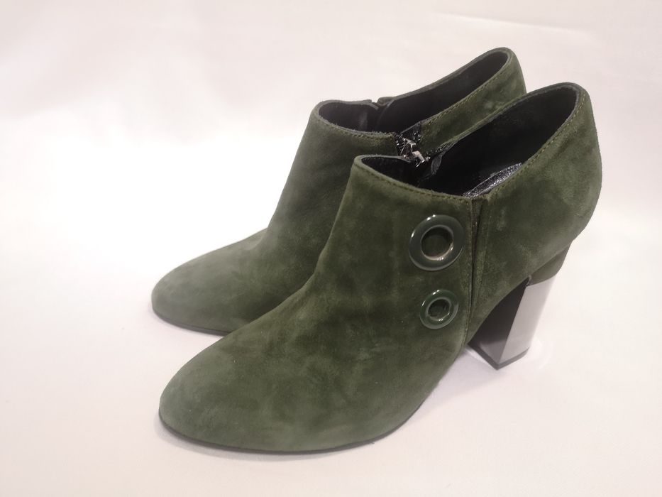 Carlo Fabiani, боти естествен велур, номер 37