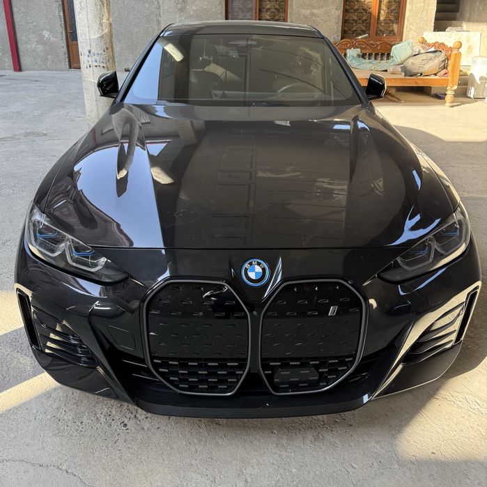 Bmw I4 edive40 М покет Германия