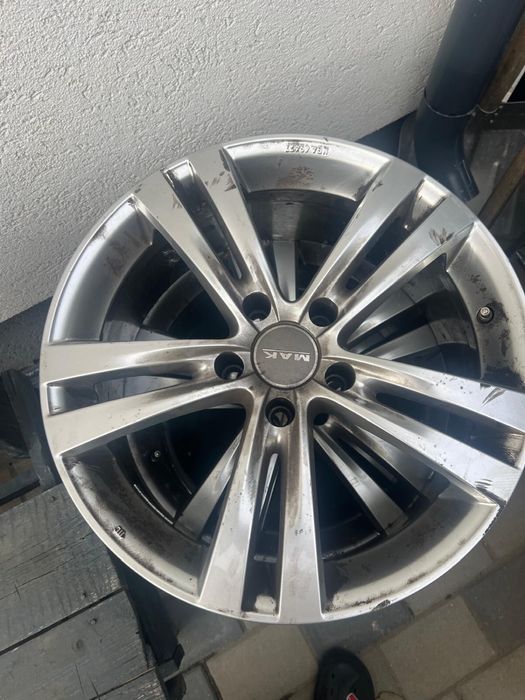 3x Janta aliaj MAK ZENITH 8x18 5x120 et30 HYPER SILVER