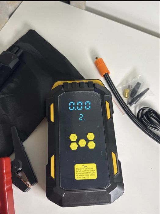 Starter Auto 5000A + Compresor + Powerbank + Lanternă