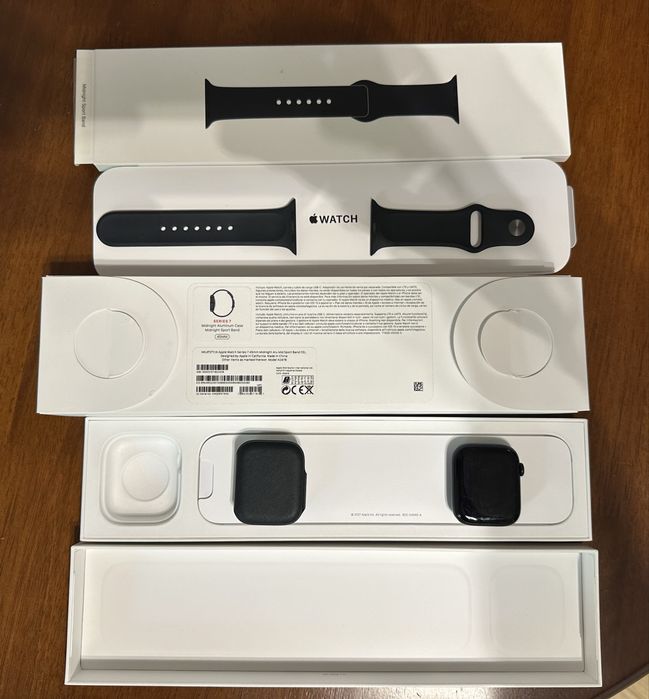 Apple Watch series 7, GPS + CELLULAR 45 mm Midnight