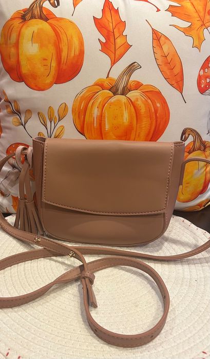 Дамска малка чанта