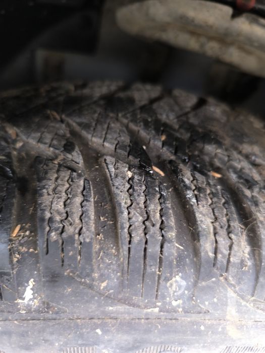 Продавам джанти с гуми 195 65 15 цола  4х108