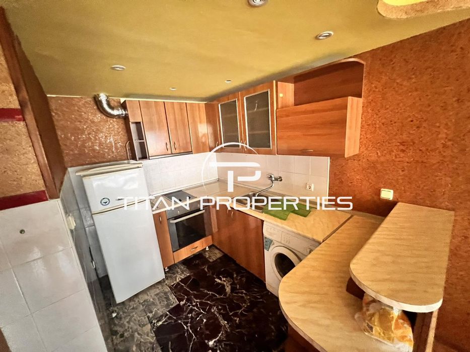 Дава се под наем Двустаен апартамент в Бургас, Възраждане - 60 кв.м за 357 € - Снимка #3