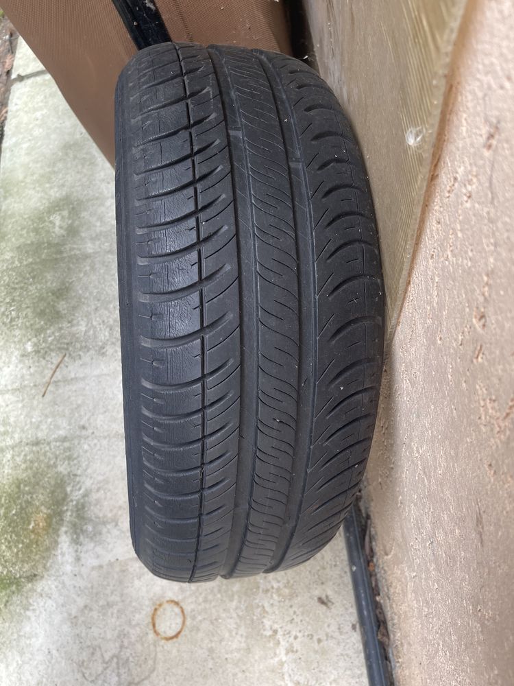 Anvelopa Michelin R14