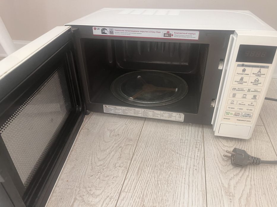 Продам микроволновку