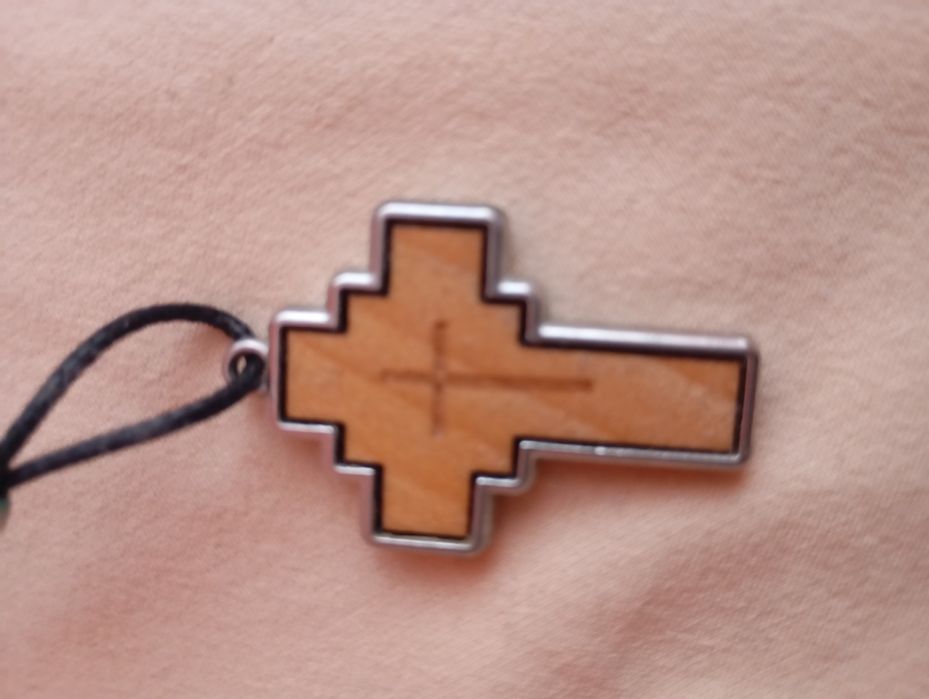 Религиозни кръстчета за врата.