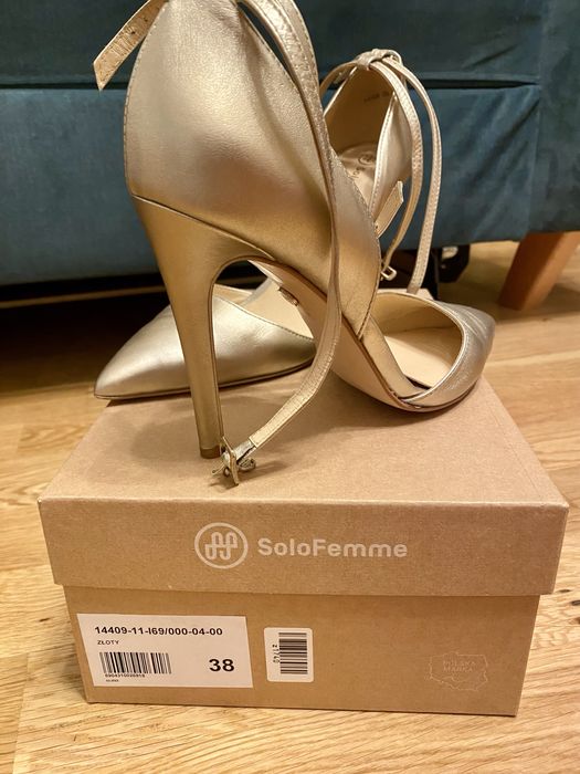 Pantofi cu toc din piele naturala 38