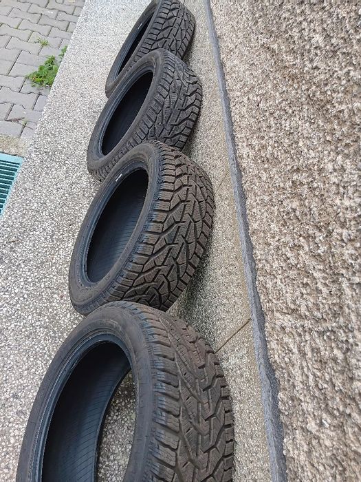 Гуми 4бр нови 195/50/15