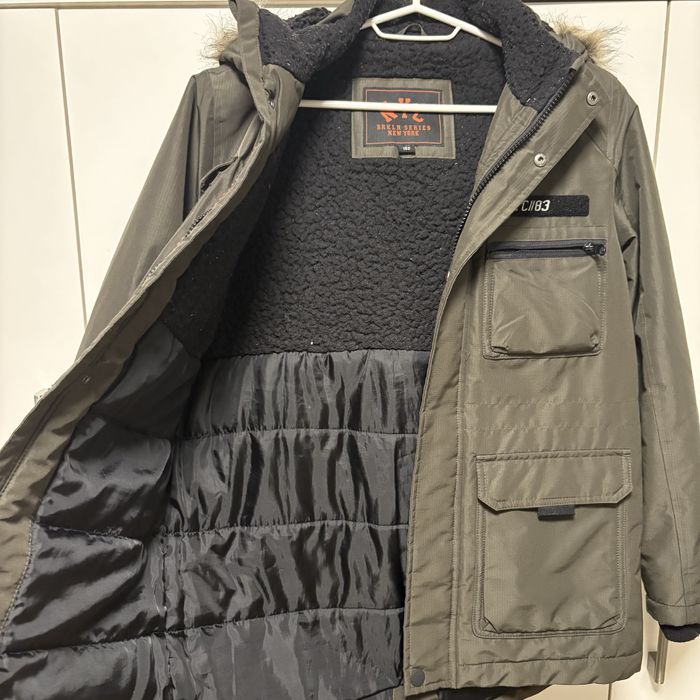 Vand geaca marimea 152