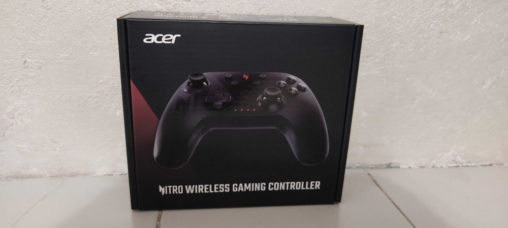Nitro wireless gaming controler