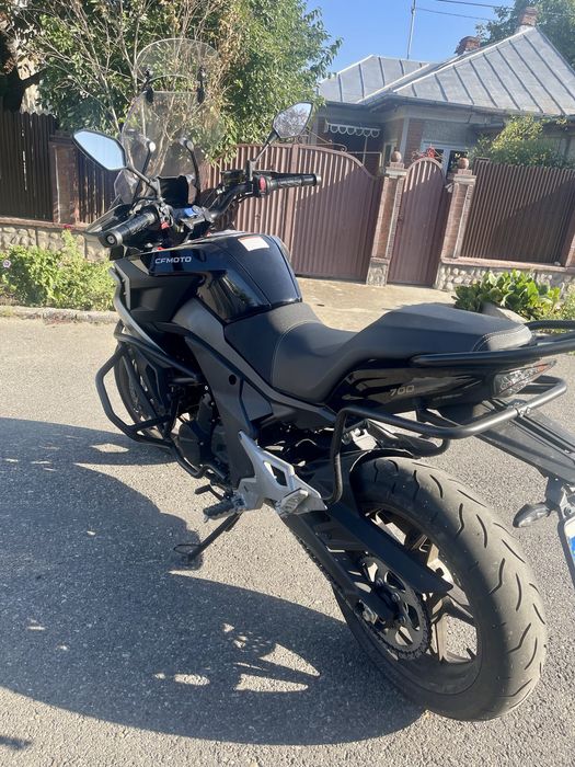 Vânzare motocicletă CFmoto 700MT