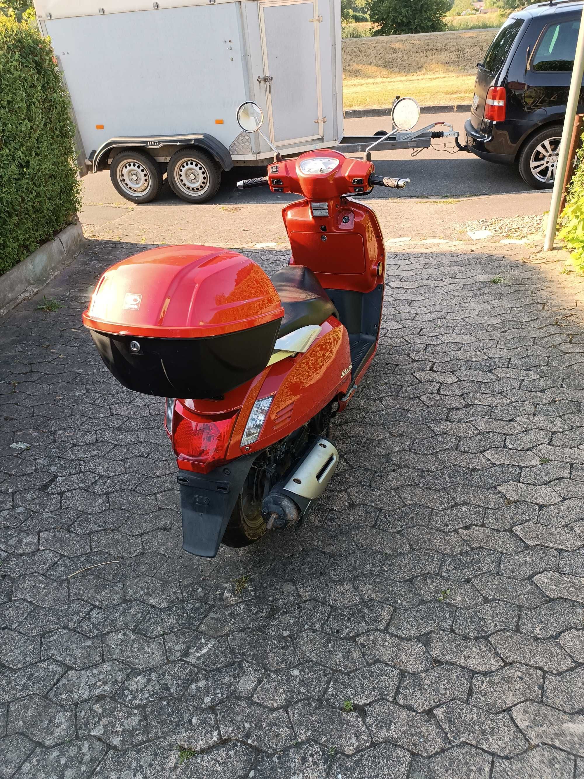 Скутер Kymco like 125