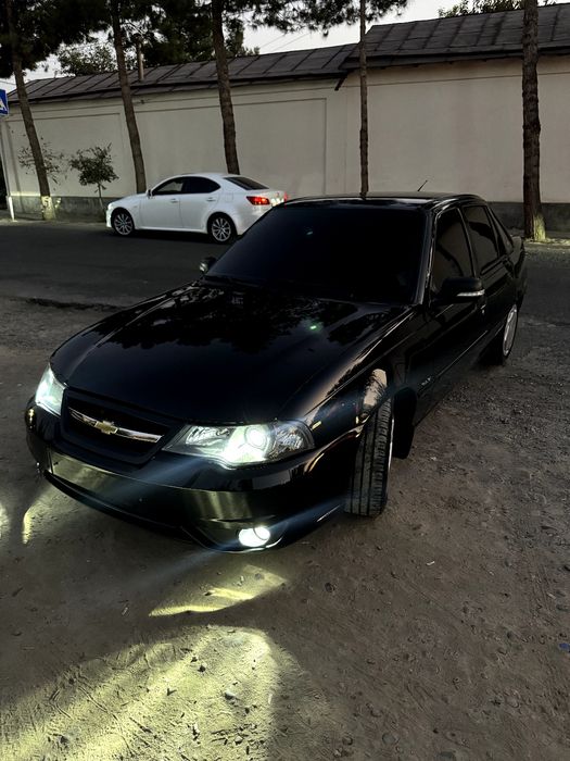 Nexia 2 legenda sotiladi