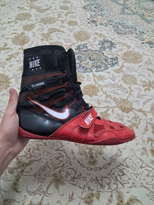 Боксерки красные