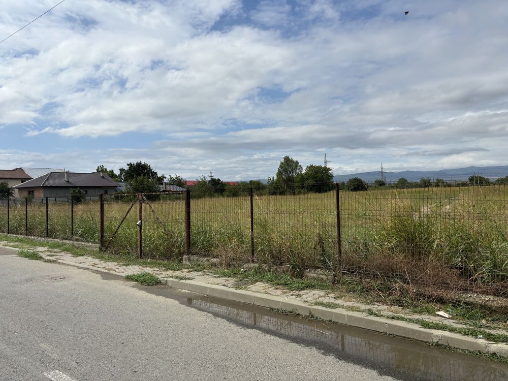 Teren de vanzare str Militari. 10000 mp