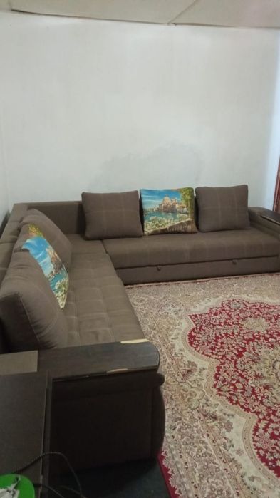 Диван для гостиной