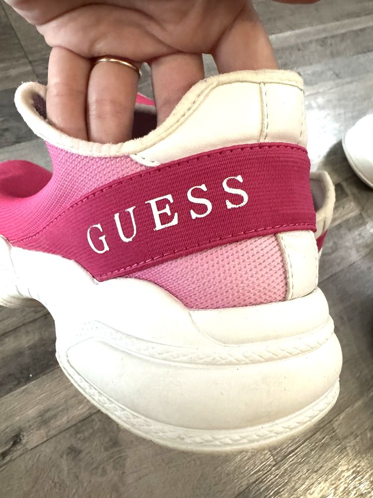 Guess оригинални маратонки