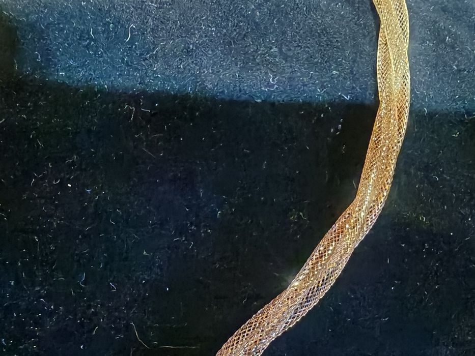 Продавам дамско   златно колие