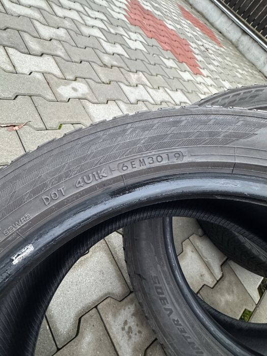 Vand cauciucuri iarna 245 45 18 Yokohama