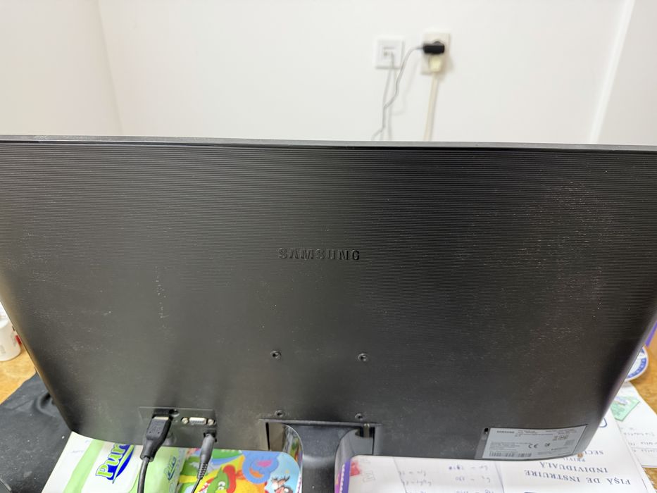 Monitor Samsung HDMI