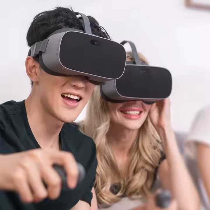 Pico  vr g2 4k S  128 gb  cu  slot pentru micro SD nou