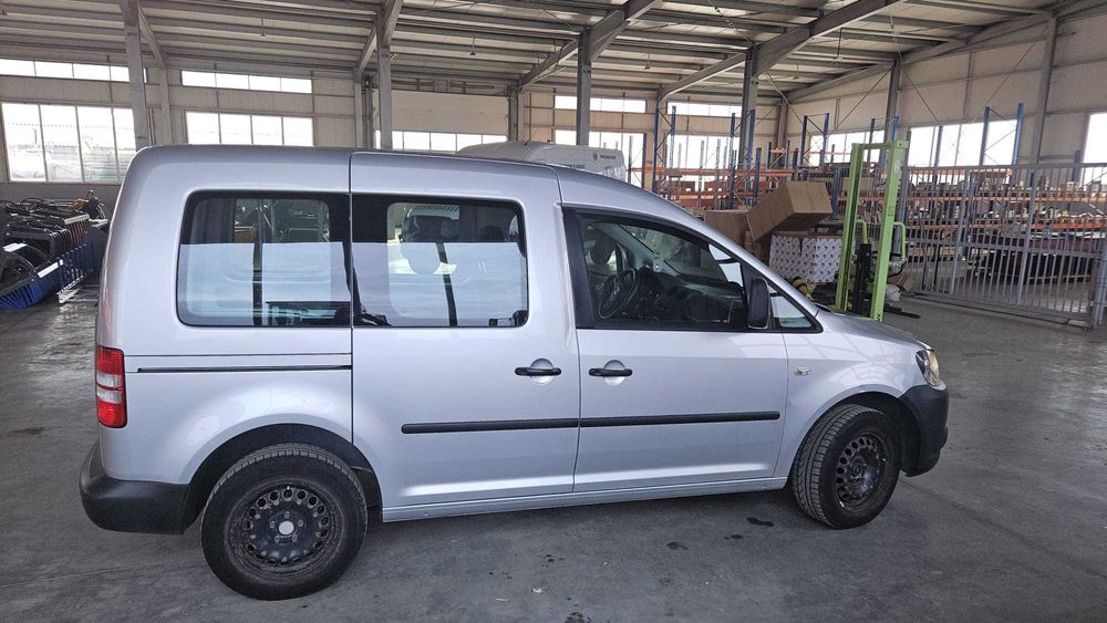 VAND CADDY 1,6 DIN 2014 5 locuri