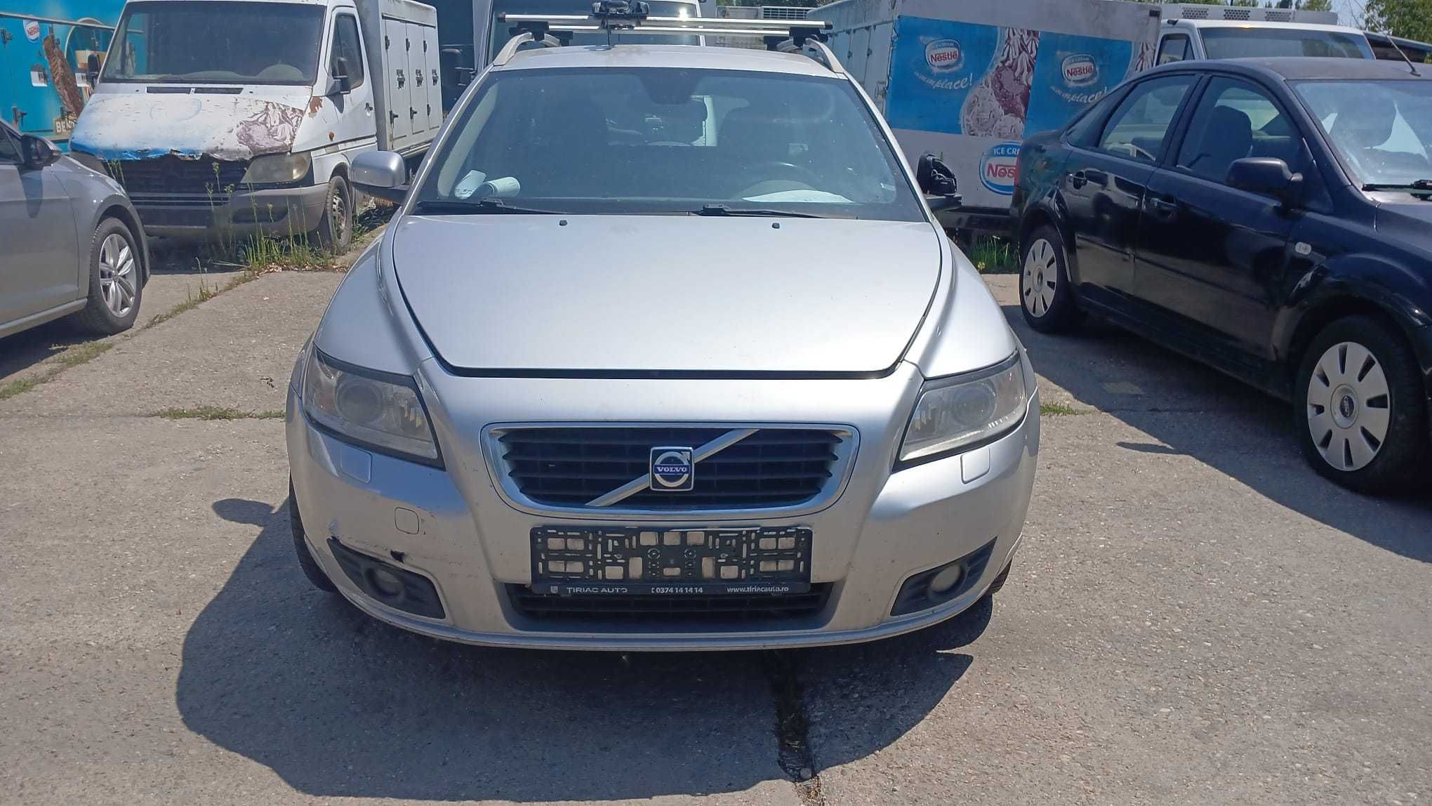 Dezmembrez Volvo V50 2.0 Diesel DIN 2008 - D4204T