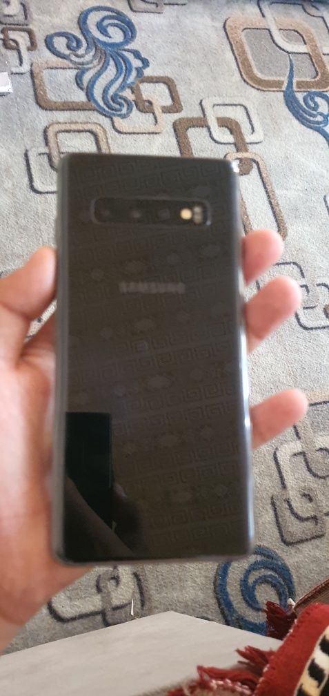 Samsung s10 zapchast 500 ming