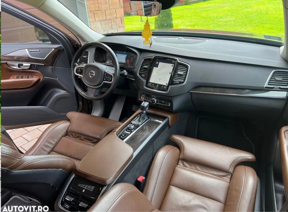 Vând Volvo XC90 negociabil