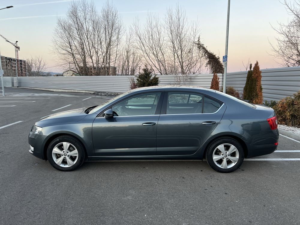 Skoda Octavia Benzina 1.4 TSI 150 CP DSG Berlina