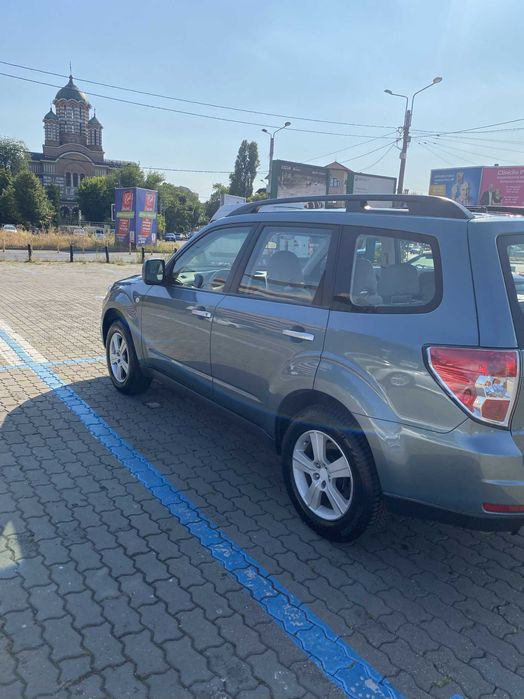 Vand Subaru Forester in stare perfecta, inmatriculat si gata de drum