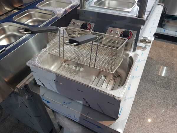 Friteuza electrica de banc cu 1 cuva 14 litri, 220V