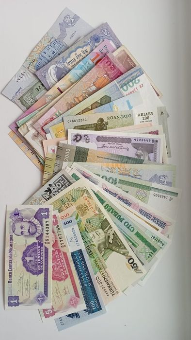 Продам Банкноты разных стран