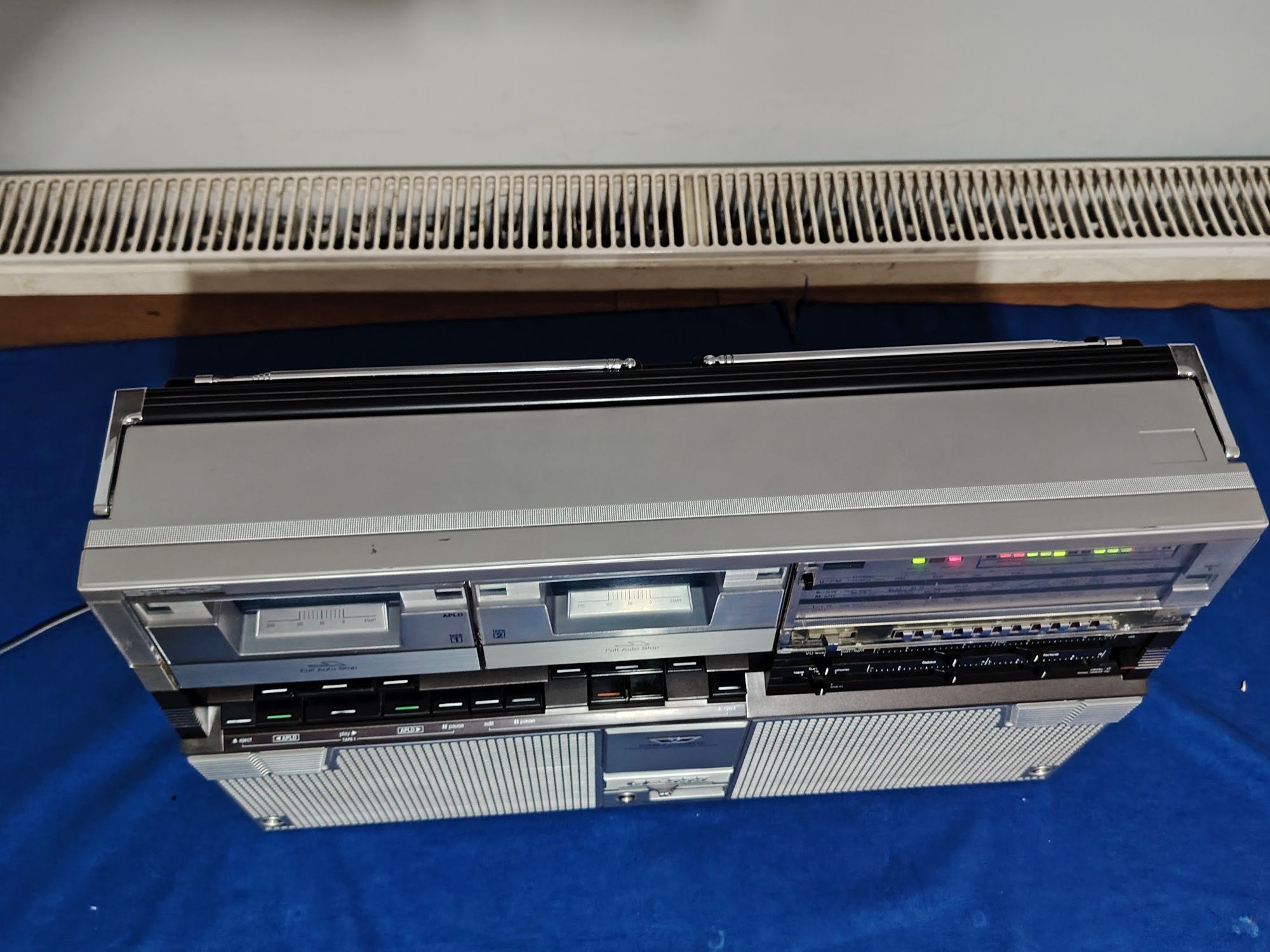 SHARP GF-555 radio casetofon dublu portabil